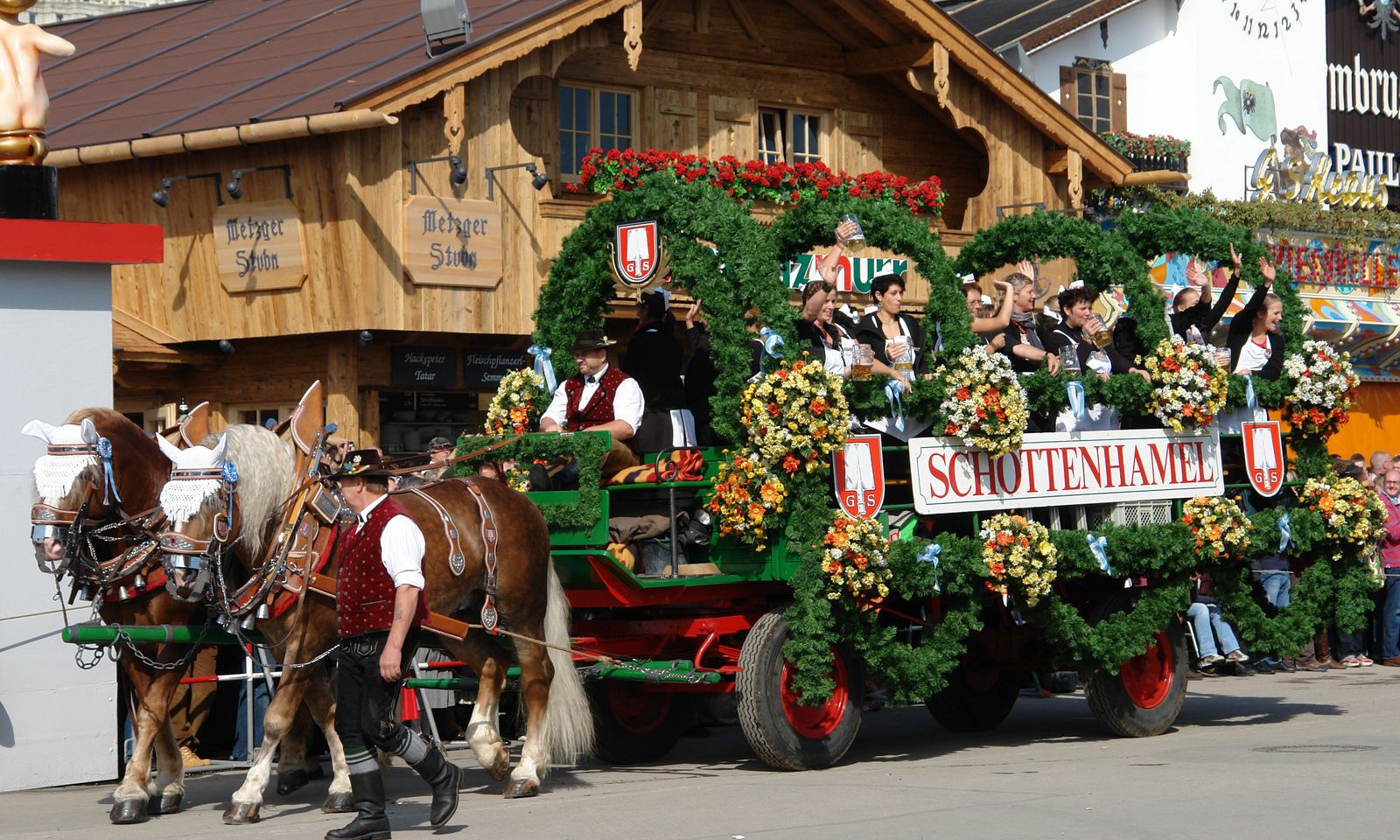 Новогоднее Поздравление В Баварском Стиле